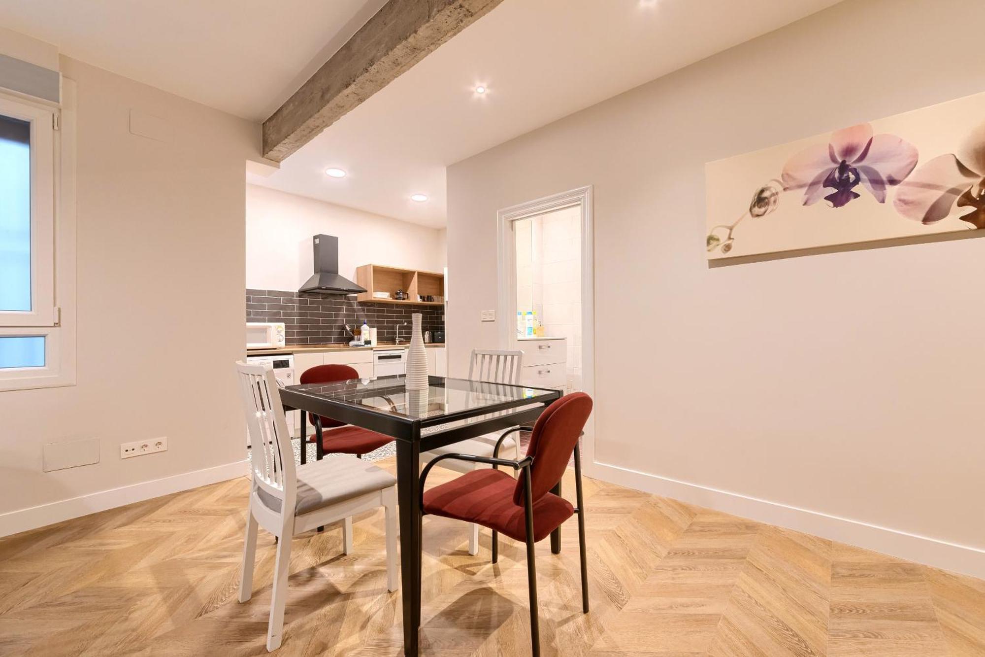 Euskalduna, Vivienda Turistica Moderna Y Renovado Bilbao Ngoại thất bức ảnh